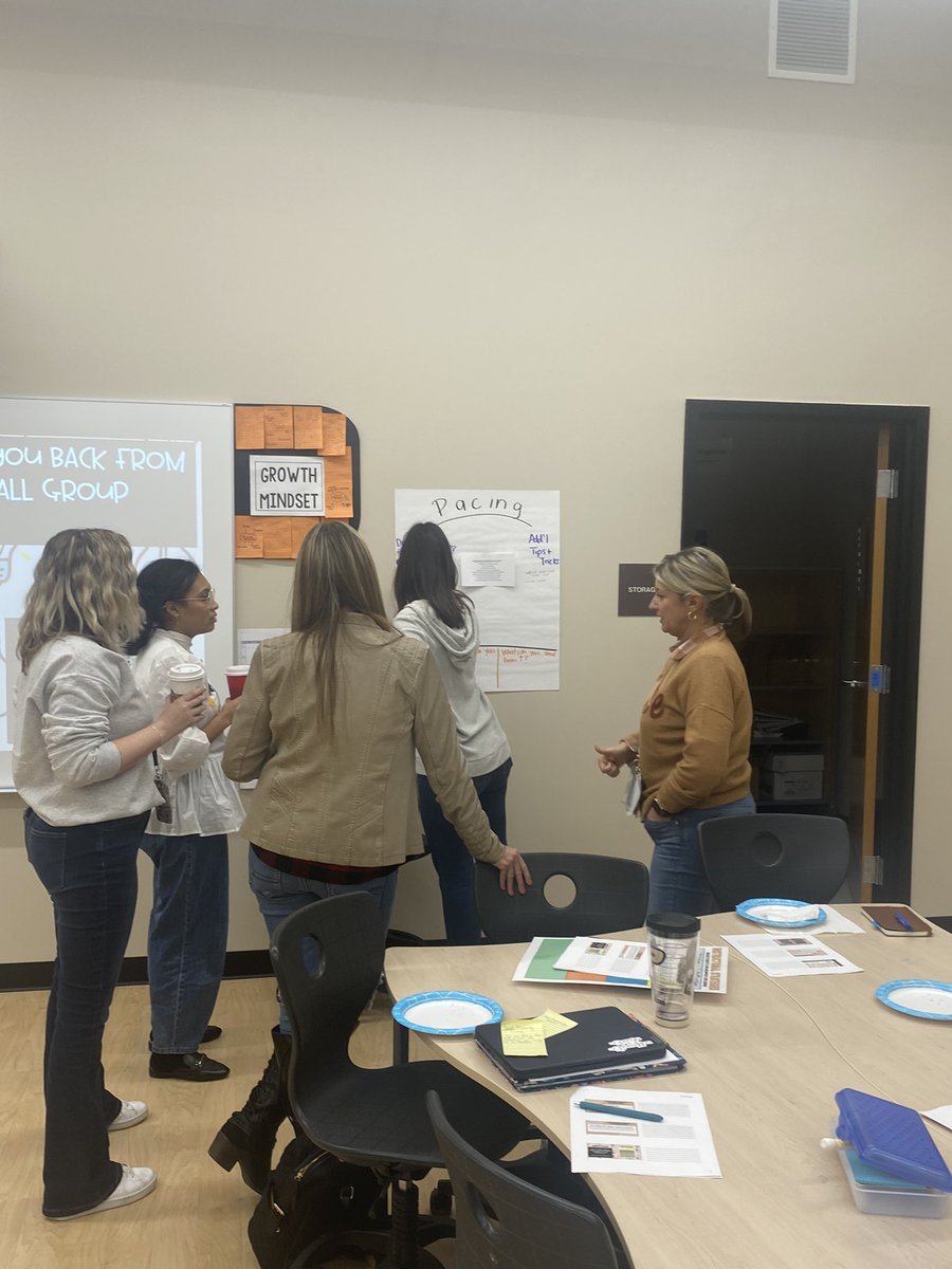 CoaChalos's tweet photo. Had a blast listening in to our experts and learners as they participated in Bite Sized PD on small group instruction. We used some fun instructional strategies to learn: #speeddating #sageandscribe #expertandlearner https://t.co/r3sv24Ra0J