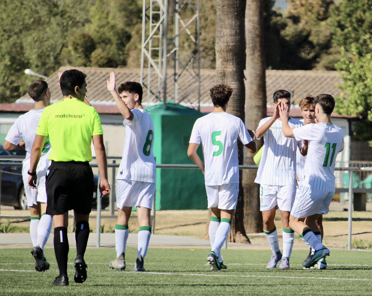 📑 Resultado #CanteraCCF ⤵️
🆚 #JuvenilACCF 8 - Antoniano 0
⚽️⚽️⚽️Bermejo
⚽️Samu Garrido
⚽️Juanma
⚽️⚽️Rosa
⚽️Bugui
ℹ️ Suma y sigue el primer juvenil blanquiverde 💪🏻💚