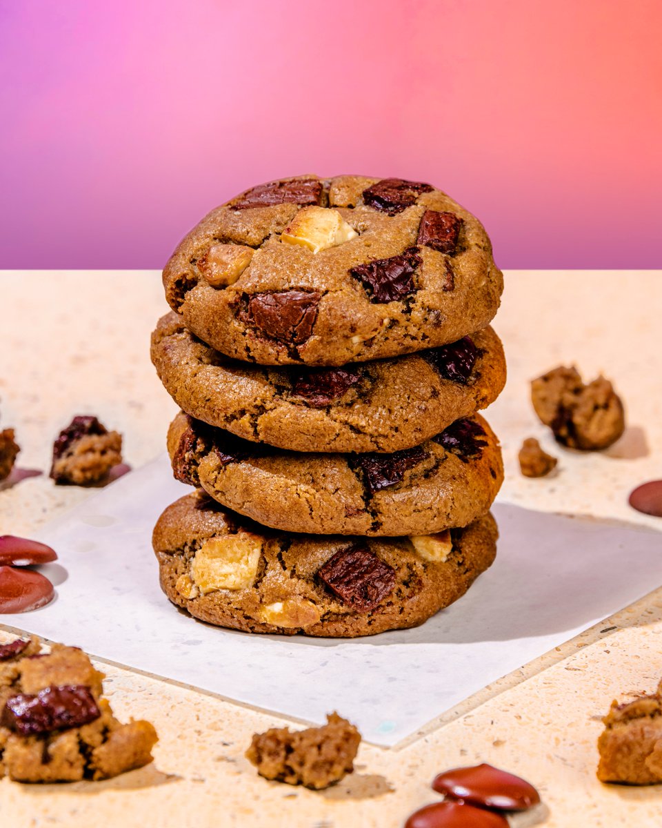 🔥 DROPPIN HOT: NEW TRIPLE CHOCO CHUNK COOKIE 🍪 Order now at pickaroo.com/auro-cafe/prod…

#aurochocolate #auro #chocolatecookies #auro #chocolatecafe #aurocafe #aurochocolatecafe