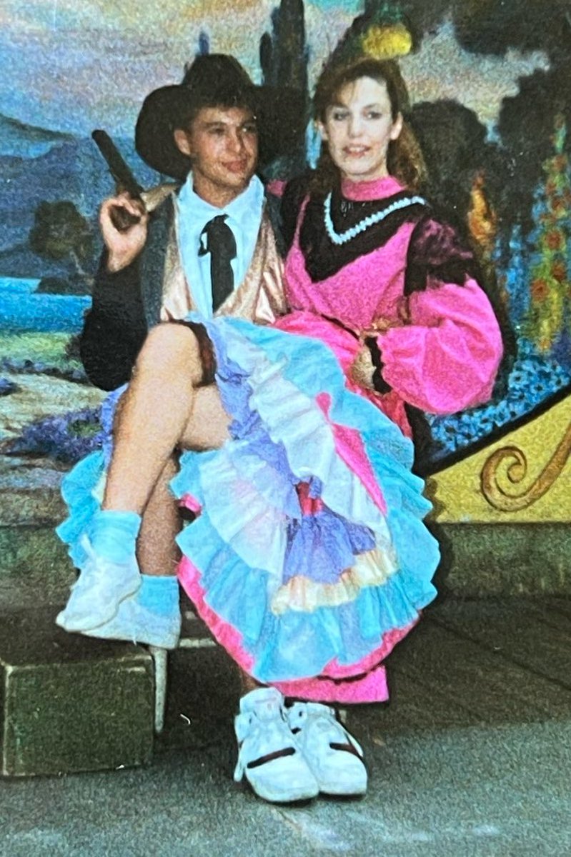 Newson242's tweet image. #mikejr #liz #rowden