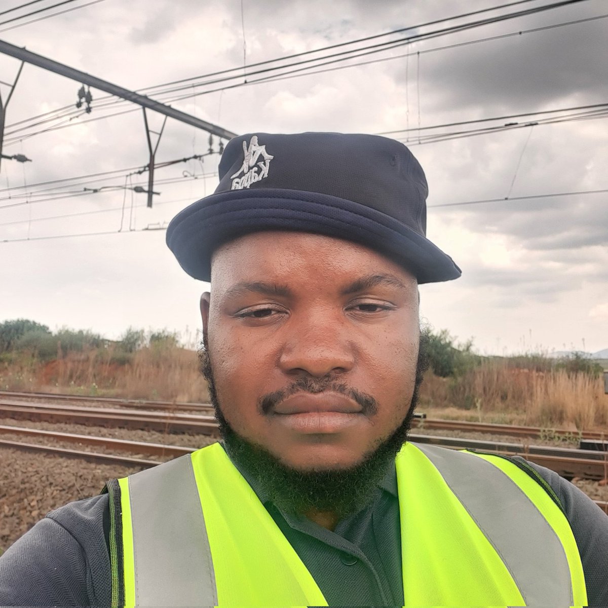 Limnje Holdings (@big_guy___) on Twitter photo 