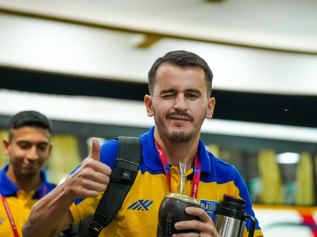 KeralaBlasters's tweet image. ഞങ്ങൾ എത്തി 💛💪

#KBFCNEUFC #ഒന്നായിപോരാടാം  #KBFC  #KeralaBlasters