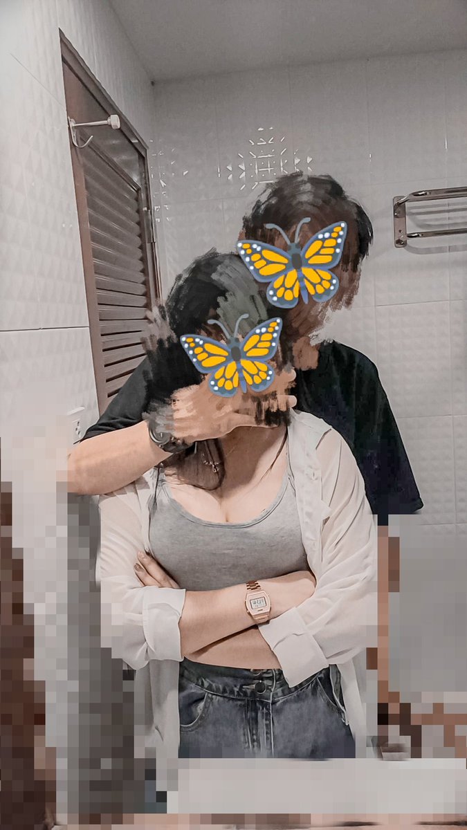 ขอแนะนำตัวอีกทีนะครับ
ผมกาย ส่วน แฟนผม นาโน
อายุพวกเรา 25/23
คู่เราเป็นคู่ธรรมดาบ้านๆ
ชอบนั่งชิลริมทะเล ร้านเหล้า
คนไม่เยอะ ไม่ชอบเข้าผับ เพราะเมาแสงไฟ 🤣
เวลาออกแล้วแต่ว่าวันไหนว่างหรือไม่ว่าง คู่เราเปลี่ยนทวิตมาแล้ว 3-4 แอค เผื่อจำคู่เราได้
ฝากเนื้อฝากตัวด้วยนะครับ🙏
#คู่ระยอง