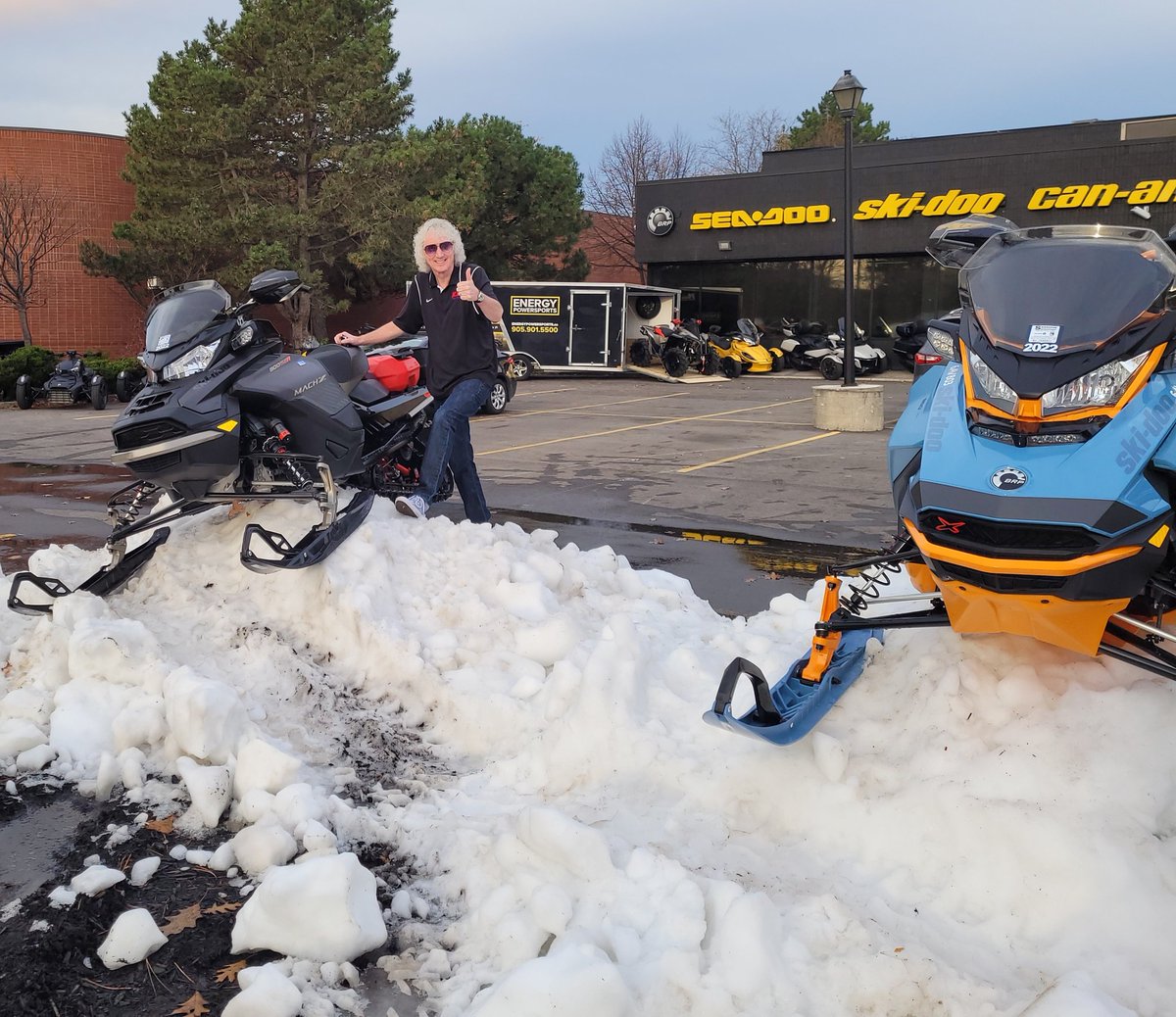 The annual Fall Open House at Energy Powersports in Oakville is the place to be today ! <a href="/KX947/">KX 94.7 FM</a>