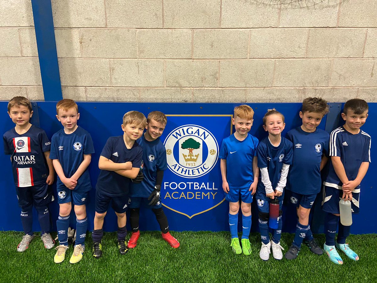 airbusacademy's tweet photo. Introducing a number of our new @airbusacademy U7's who played in their first fixture this morning away v @LaticsOfficial. The boys were brilliant and enjoyed themselves throughout. Thank-you to Wigan Athletic for the invitation to play. #youngwingmakers #inspiredevelopachieve https://t.co/R9RVphJvWf