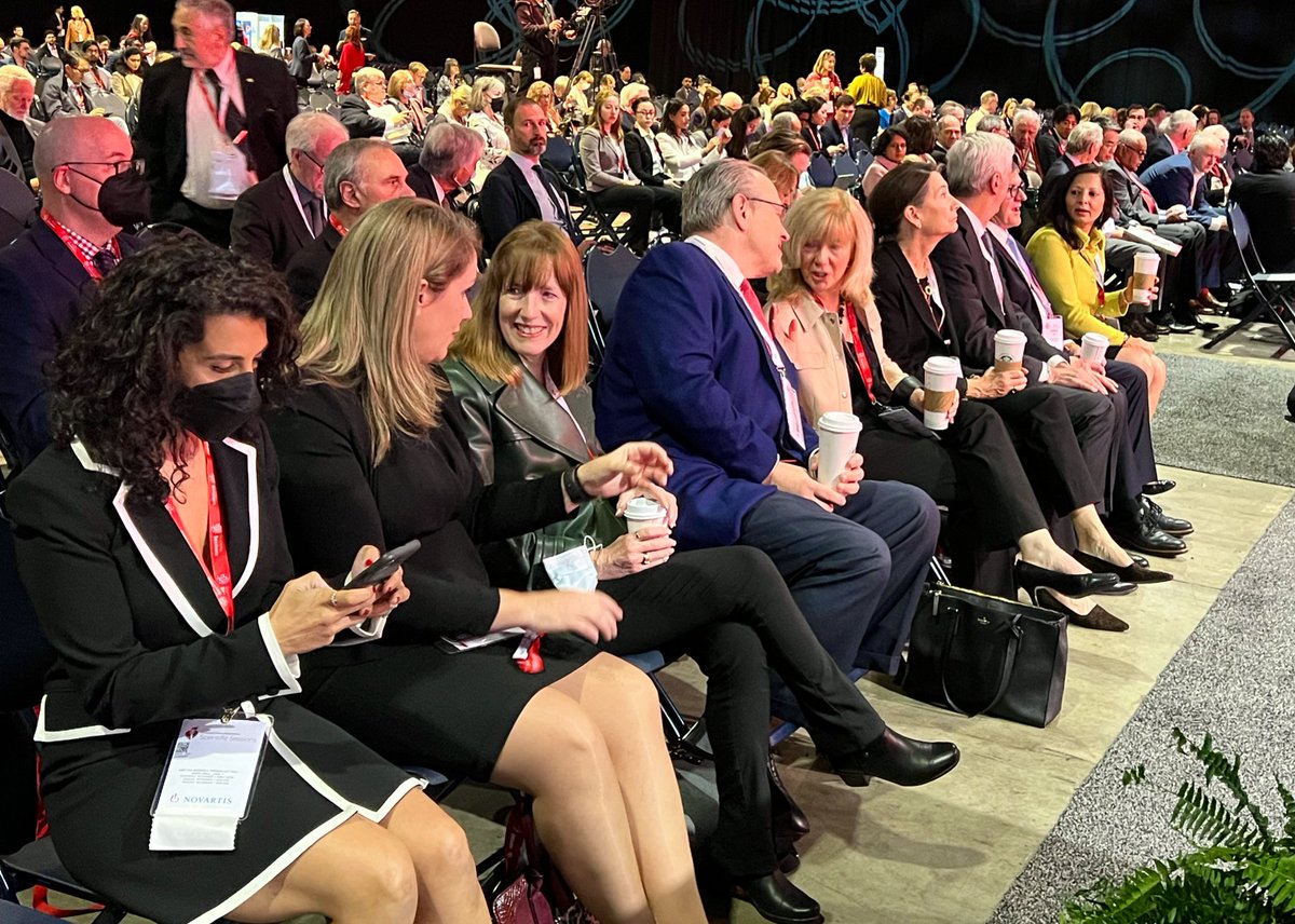 Pooh_Velagapudi's tweet photo. What a sight!!! 😊
@ACCinTouch #Presidents at #AHA22!!
#Chicago @MinnowWalsh @ditchhaporia @HadleyWilsonMD @DickKovacs @EdwardFryMD @GatesCathy @DrMarthaGulati @JGrapsa @manesh_patelMD @dramitkhera #MichelleAlbert #ACCEarlyCareer #ACCFIT #ACCWIC #MadamePresident https://t.co/G76pM0zZPB