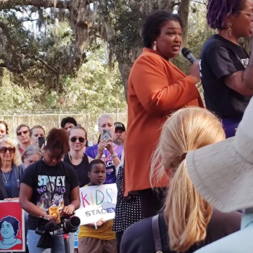 MissMollySav's tweet photo. AMAZING day in Daffin Park! #VoteStacey #VoteWarnock #VoteWade #VoteBee #VoteDerek ๐๐๐๐พ๐๐ and shout out to everyone working SO hard for this dream and the Georgia we deserve! https://t.co/9K9dRFx9RR