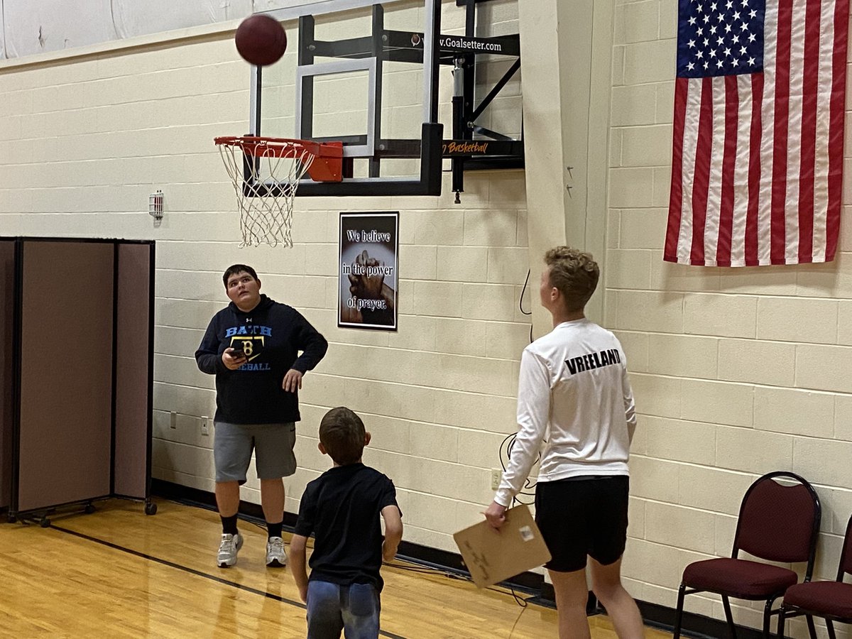 Bath_Interact's tweet photo. Our club members are having fun this morning volunteering with Upwards Basketball at Forest Park Church. 🏀 https://t.co/tkwiQ2OzY8