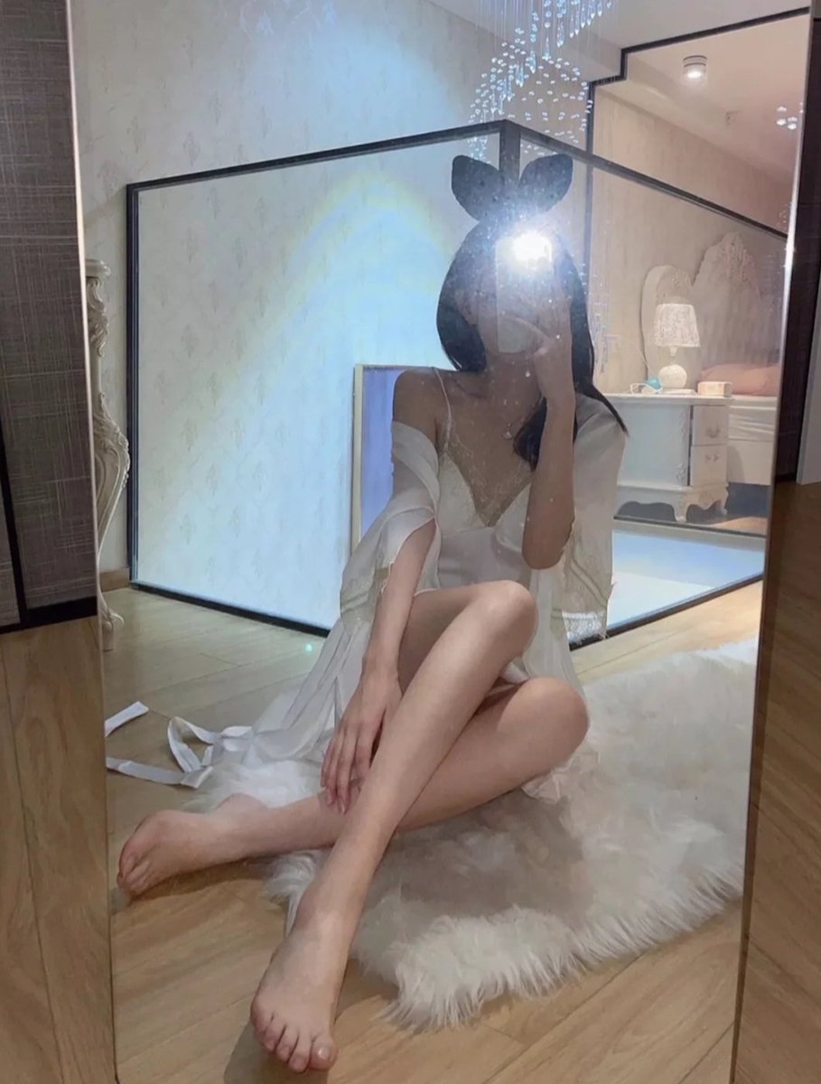 dc8zu's tweet photo. 想要什么姿势我都能满足你
#成都
#成都线下 https://t.co/afx8dIqg6m