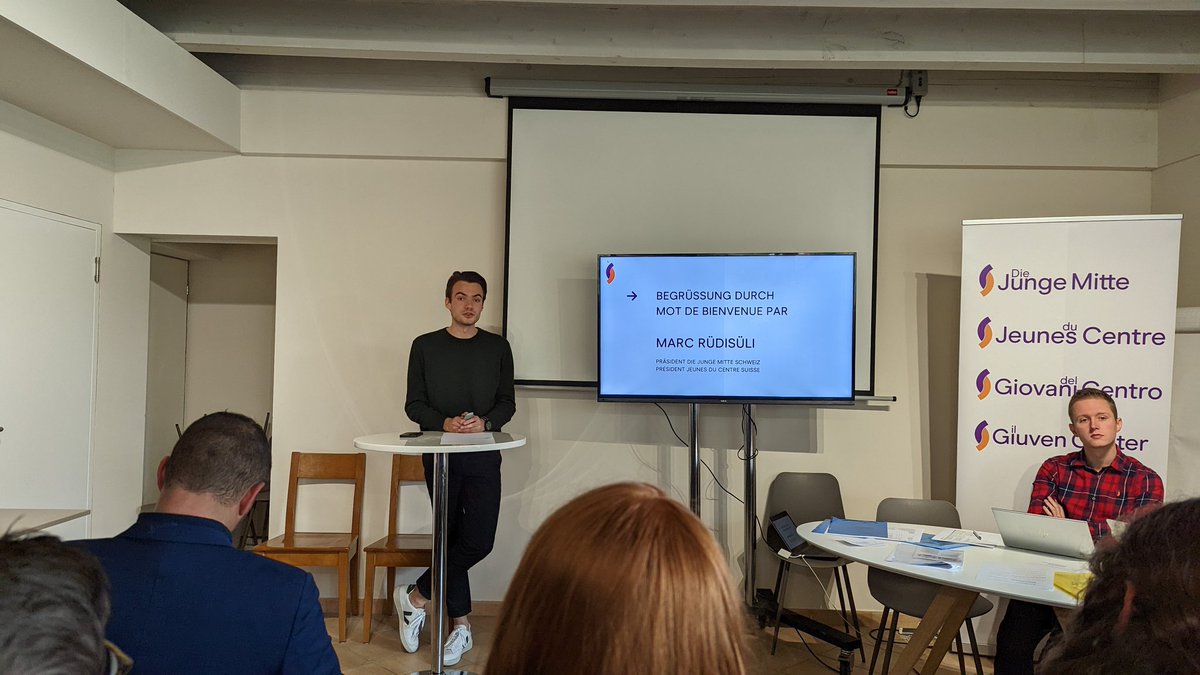 Die Delegiertenversammlung der <a href="/DieJungeMitteCH/">Die Junge Mitte Schweiz | Jeunes du Centre Suisse</a> im Kanton Jura beginnt 💪🧡💜