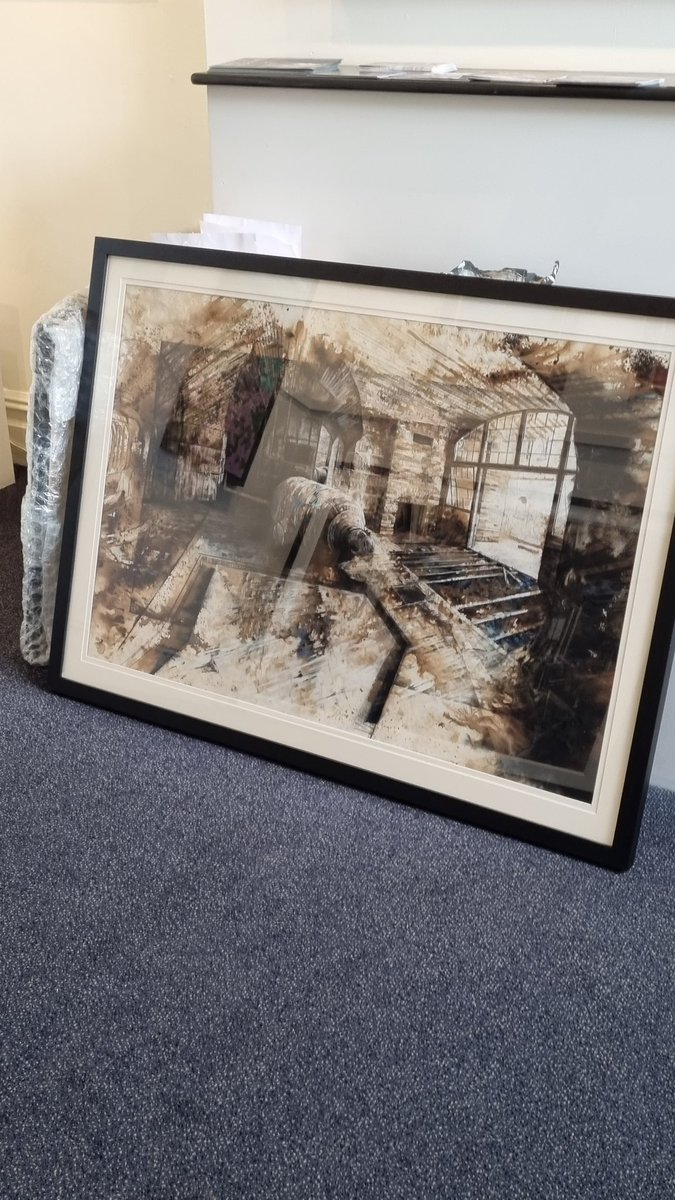 I'm excited to have delivered some of my largest paintings to the wonderful @albanygallery in Cardiff - to be shown for sale in the Winter Show - 11th Nov '22 to 9th January '23.
Do come to the evening opening (Friday 11th) if you can!

#wintershow #cardiff #walesart #welshart