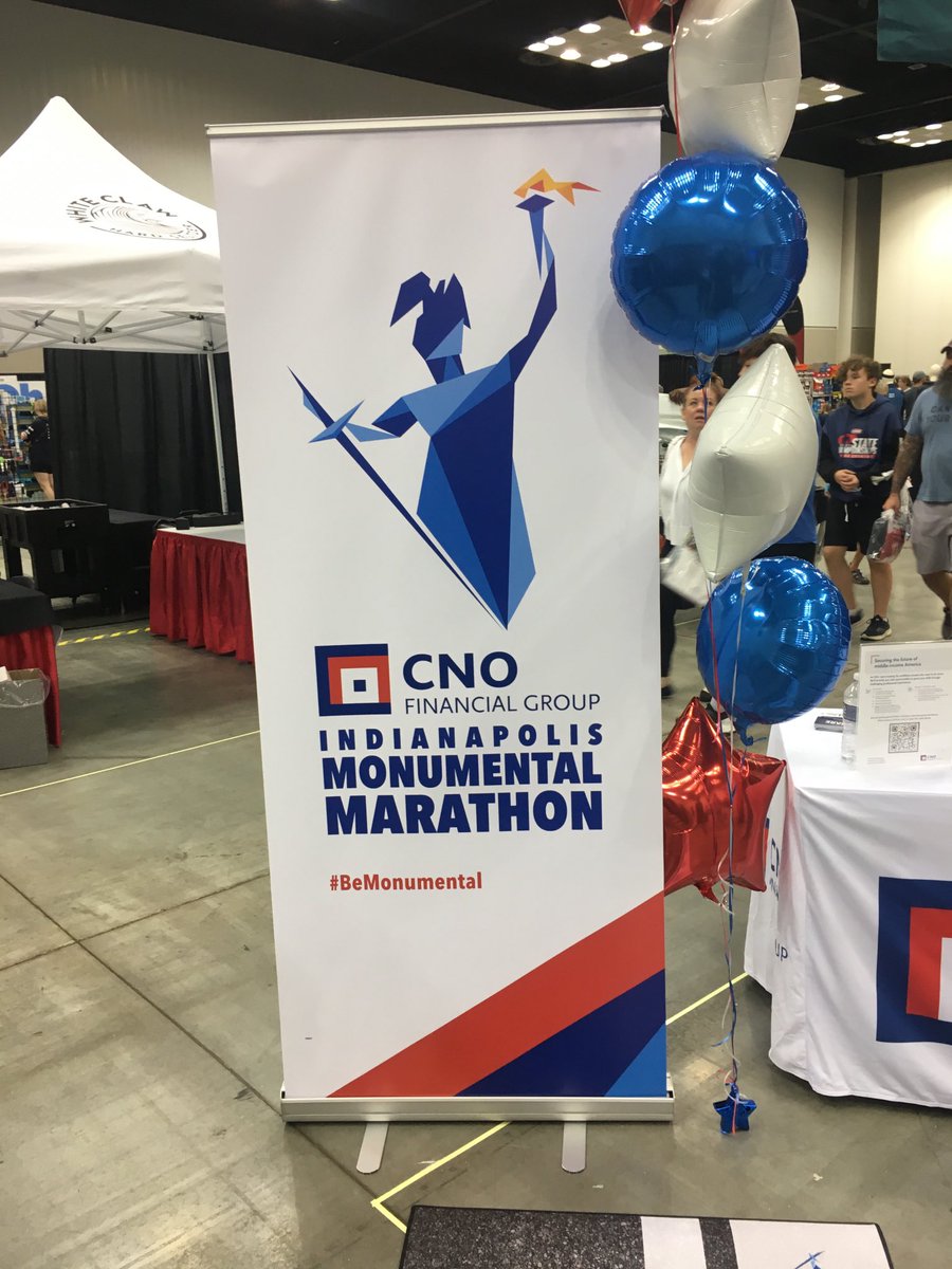 Perfect morning for a Marathon- Half Marathon in Indy. Overcast,65F, light drizzle and so far reasonably light winds. Indy’s flat &amp; fast good place to Qualify for #BostonMarathon #Running