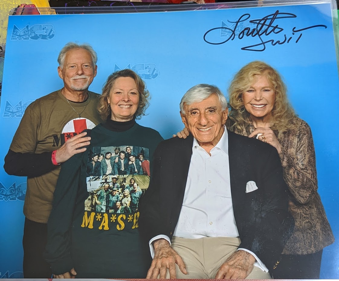  Happy Birthday Loretta!! I was great to meet you and Jamie Farr in Michigan last month. 