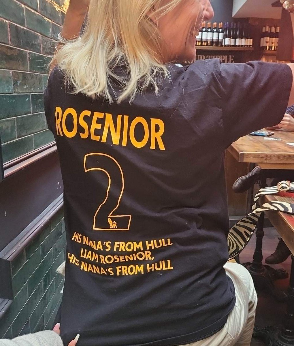 apresso's tweet photo. @HullCity #hcafc welcome home rosey @HullCity https://t.co/mVeVyiQS7j