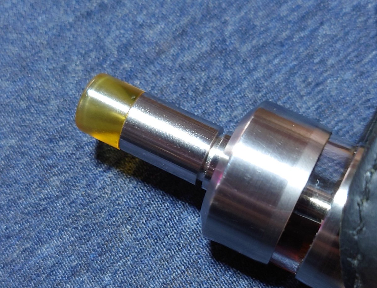 moepi_vape's tweet photo. 3710 Extensionは是非一度は試してほしい。絞りに加え、ミストが冷えて味が濃くなるから、コイルが死んできても美味い。最近ず〜っと使ってます。
#73system
#3710extension
#735mouthtip
#sendaivaporworks https://t.co/2YY1o2hJNP