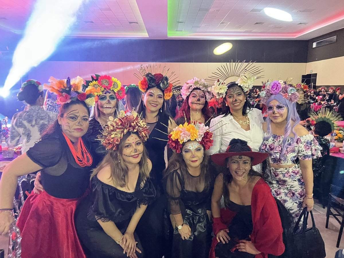 Participando en las actividades q org la Cruz Roja delegación Chetumal, noche de Catrinas 2022!