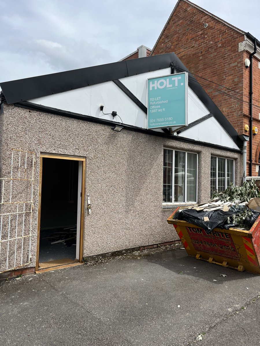 Birtellis's tweet photo. Transformation Complete!

An unloved office in #Earlsdon transformed back to many of its original features, dating back to the 1800s, is now our second home in #Coventry

Soft launch offers available to pre-order here 👇

https://t.co/Rg5RXhofdz

 #birtellis https://t.co/rtJ7PODu49