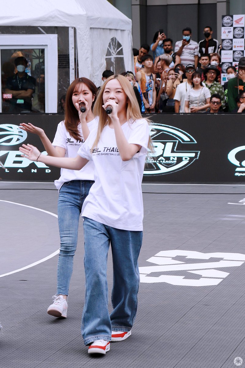 Phu_Rattatip's tweet photo. สดใสเป็นที่สุด 💚🦈🤍  #PunBNK48 #PunSiKorn #PlutoPSK https://t.co/nU4vivCC3n