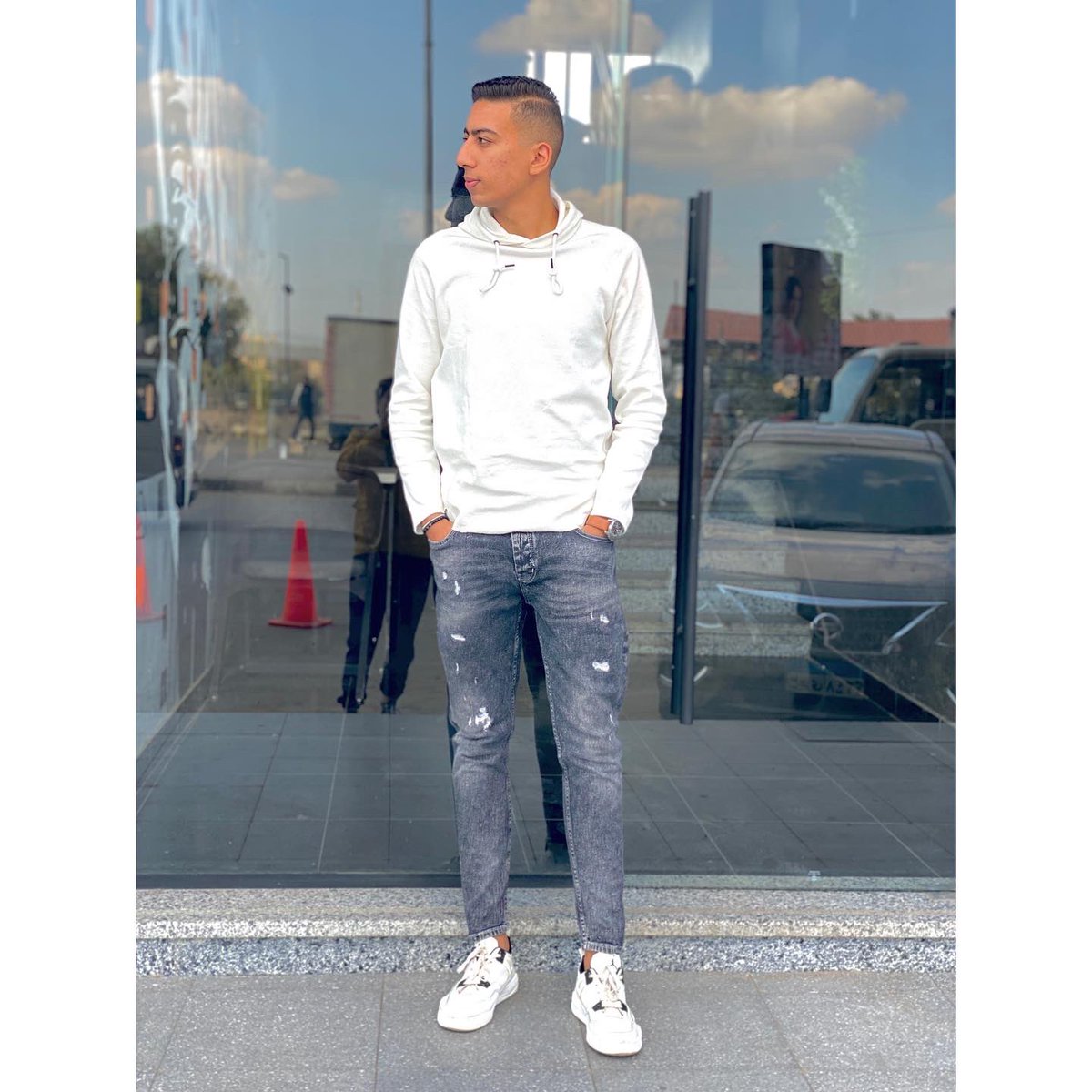 MazenMooo's tweet photo. It’s my birthday 🥳❤️ https://t.co/YJWT1Gm5bt