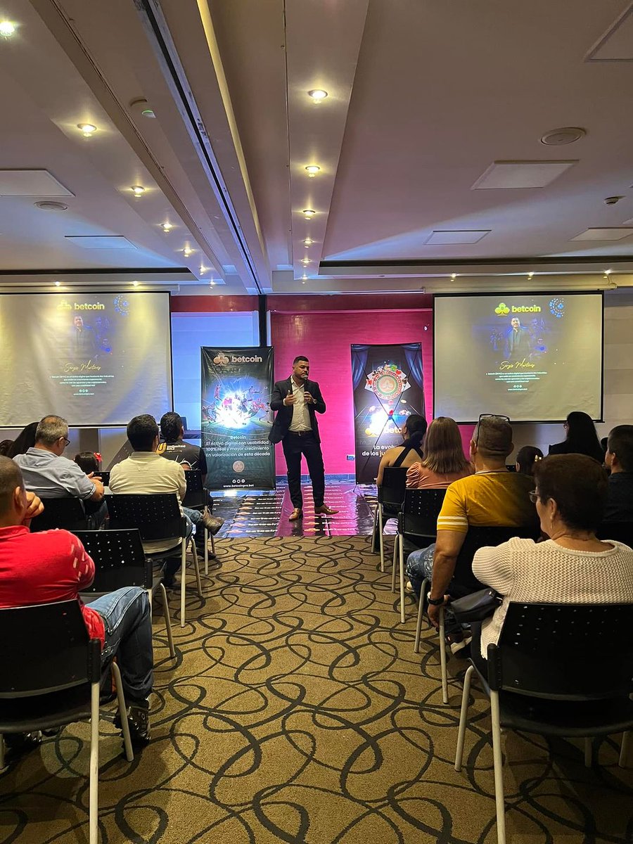 SergioMart__'s tweet photo. Pereira capital del eje cafetero, compartiendo nuestra gran visión Betcoin_pro logrando impactar de forma positiva la vida de la mayor cantidad de personas posible.
.
.
.
.
.
.
#betcoin #emprendedores #visionarios #blockchain #Business https://t.co/ivETbseVUw