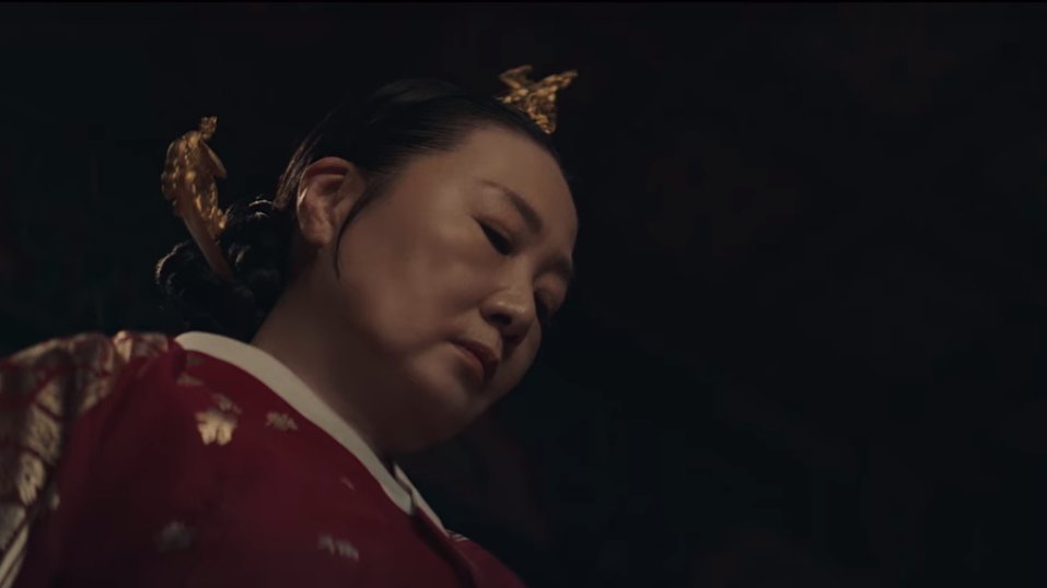 kdrama_menfess's tweet photo. ⚠️🔥 Under The Queen’s Umbrella ⛔️ •kdm•
.
.
WOY INI THE REAL NENEK SIHIR!! https://t.co/87k5xgwiiv