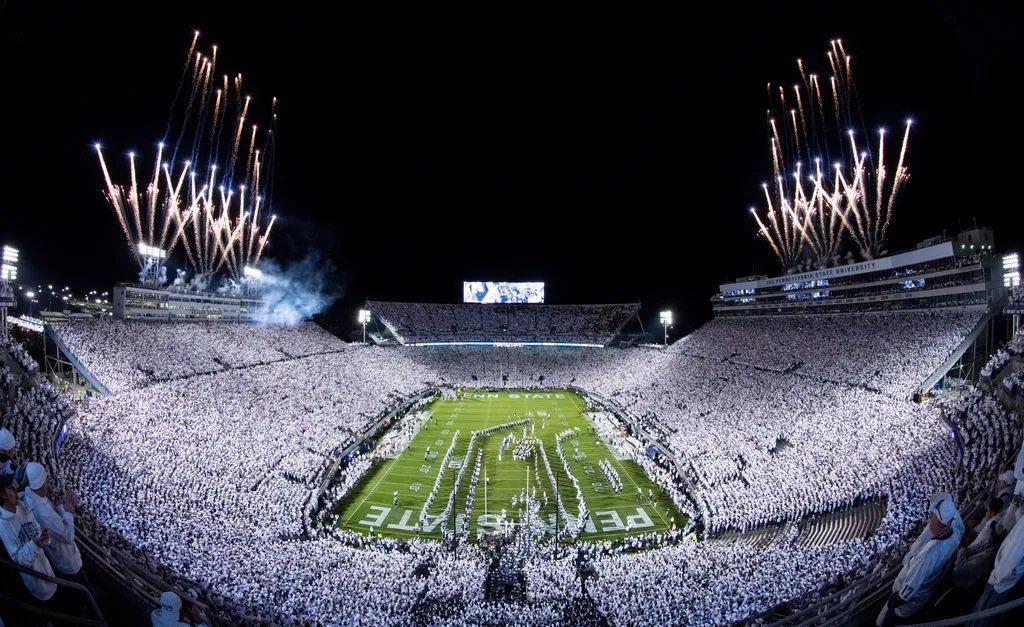 d1cj11's tweet photo. Truly Blessed to receive an offer from Penn State University 🦁💙🤍! @PennStateFball @On3Recruits @247recruiting @CoachAG_3 @TaVarisJohnson9 @H2_Recruiting @polk_way @xmarcthespott @CoachCBW @jaremiah3jr @ChadSimmons_ @adamgorney @Andrew_Ivins https://t.co/YAqYfXSHwR