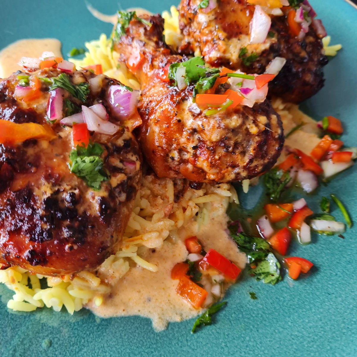 Verushka Ramasami / فيروشكا tweet media