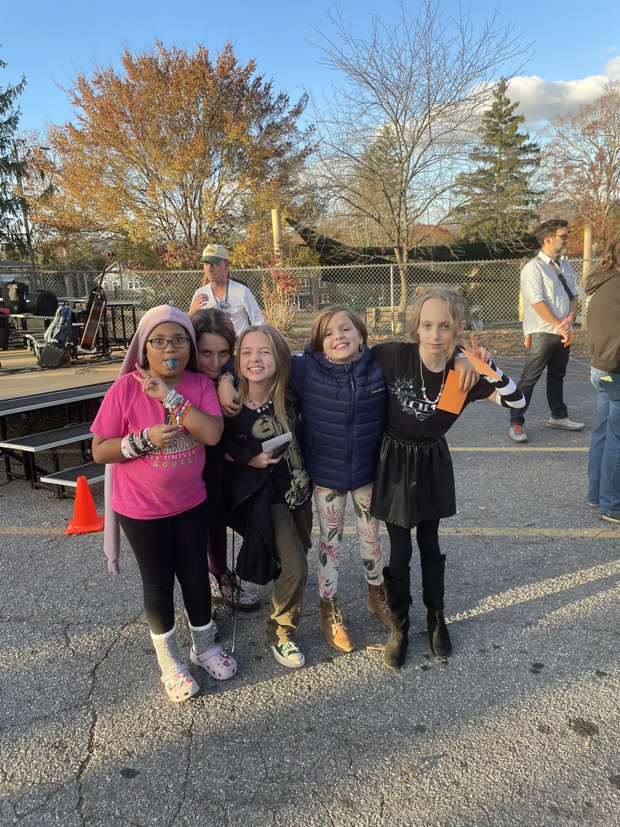 Asheville City Schools tweet media