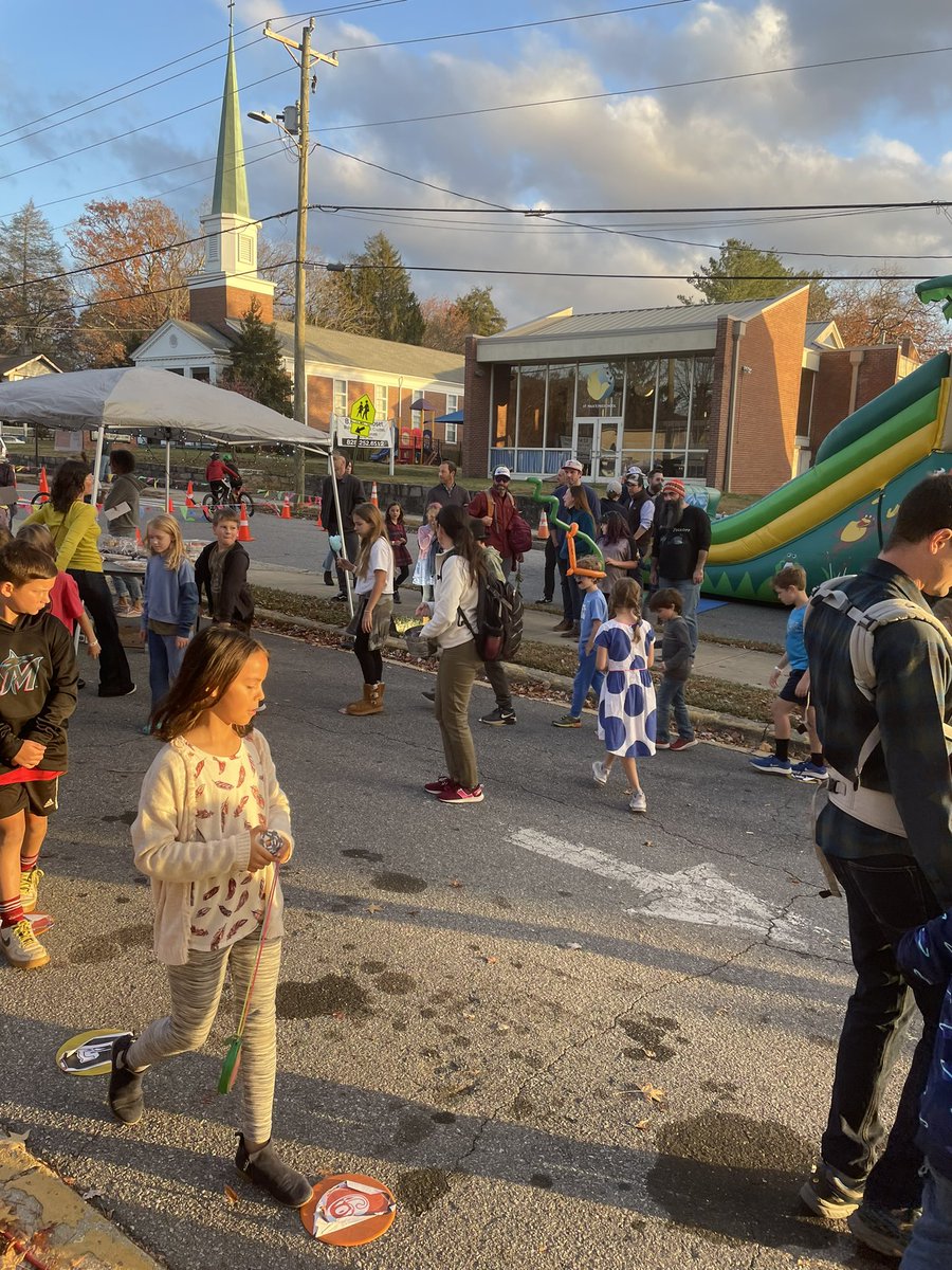 Asheville City Schools tweet media