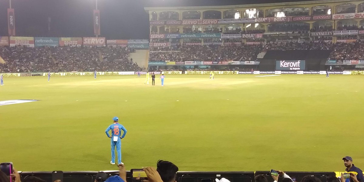 Sharma3Kishan's tweet photo. My favourite memory of virat. I was only 10 metres away from greatest ever. He walking down to ropes and waving hands and applauding the cheers. We lost the match but that was the price i had pay to see you❤
#HappyBirthdayViratKohli | #HappyBirthdayKohli | #HappyBirthdayVirat https://t.co/WRXE12Dc82