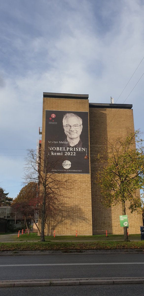 Pernille Harris (@pernilleharris) on Twitter photo <a href="/CHEMUCPH/">Department of Chemistry, University of Copenhagen</a> b-bygningen på HCØ set fra Nørre Allé <a href="/CHEMUCPH/">Department of Chemistry, University of Copenhagen</a> b-bygningen på HCØ set fra Nørre Allé