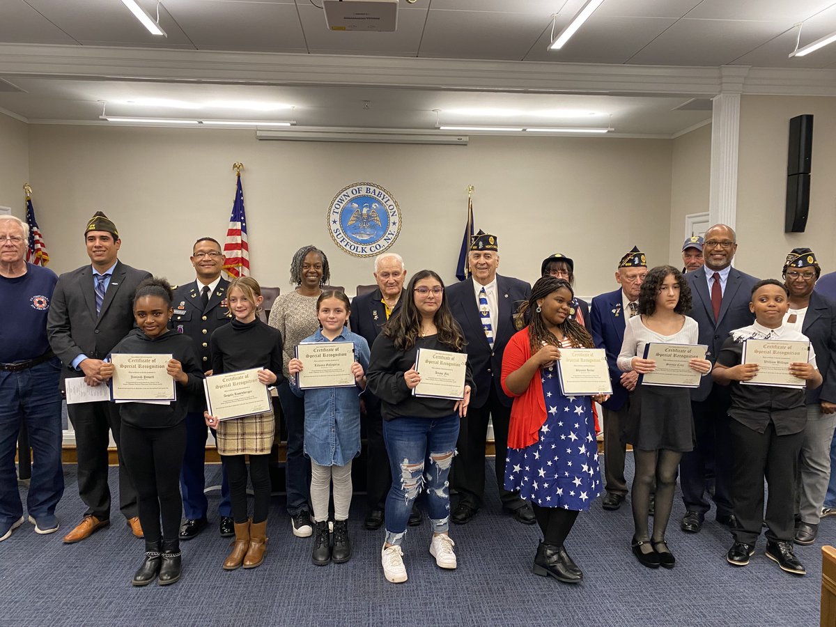 I attended the Town of Babylon Annual Veterans Awareness Week Kickoff ceremony. This excellent program has been held for nearly 2 decades. Thank you to the Town advisory committee, and congratulations to the annual essay contest winners!