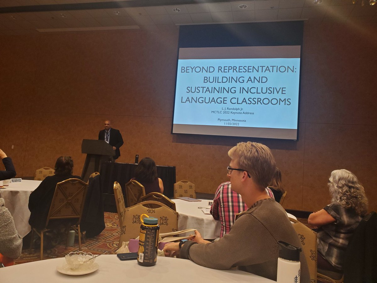 MeganBudke's tweet photo. #mctlc22 keynote speaker, @ProfeRandolph helping us think beyond representation to build sustaining and inclusive classrooms #langchat #heritagelang #earlylang https://t.co/omZLz2HOx7