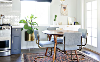 loriauerbach's tweet photo. 6 Secrets Real Estate Agents Know About Kitchen Remodels...https://t.co/OUUdCfn4Wy https://t.co/rfQKI5Dz51
