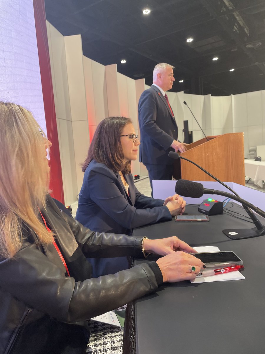 Garima Sharma M.D (@garimavsharmamd) on Twitter photo Happening now! #AHA22 Life’s Essential 8: Updating and modifying the definition of #CVH. <a href="/dmljmd/">Don Lloyd-Jones</a> kicks off the session. <a href="/AHAScience/">AHA Science</a> <a href="/DrLaPrincess/">LaPrincess C. Brewer, MD, MPH</a> <a href="/chanders4/">Cheryl Anderson</a> @randi_epi Amanda Perak and Terri Black <a href="/RajgopalRadhika/">Radhika Rajgopal Singh</a> Happening now! #AHA22 Life’s Essential 8: Updating and modifying the definition of #CVH. <a href="/dmljmd/">Don Lloyd-Jones</a> kicks off the session. <a href="/AHAScience/">AHA Science</a> <a href="/DrLaPrincess/">LaPrincess C. Brewer, MD, MPH</a> <a href="/chanders4/">Cheryl Anderson</a> @randi_epi Amanda Perak and Terri Black <a href="/RajgopalRadhika/">Radhika Rajgopal Singh</a>