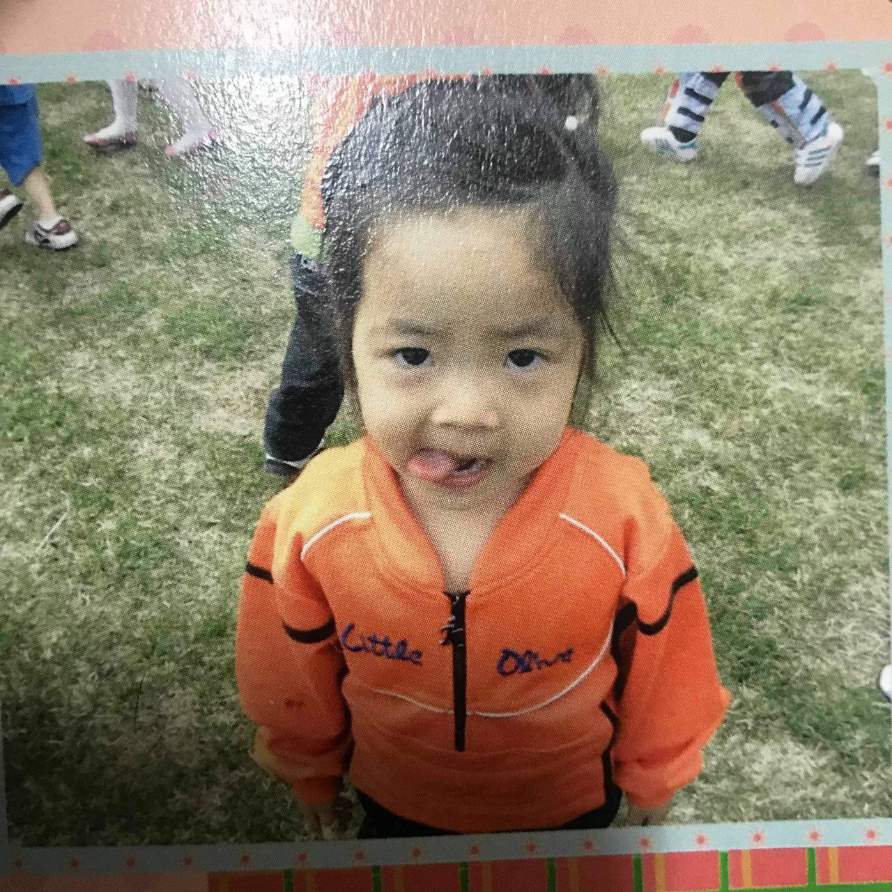  on twitter predebut hong eunchae a thread https t co