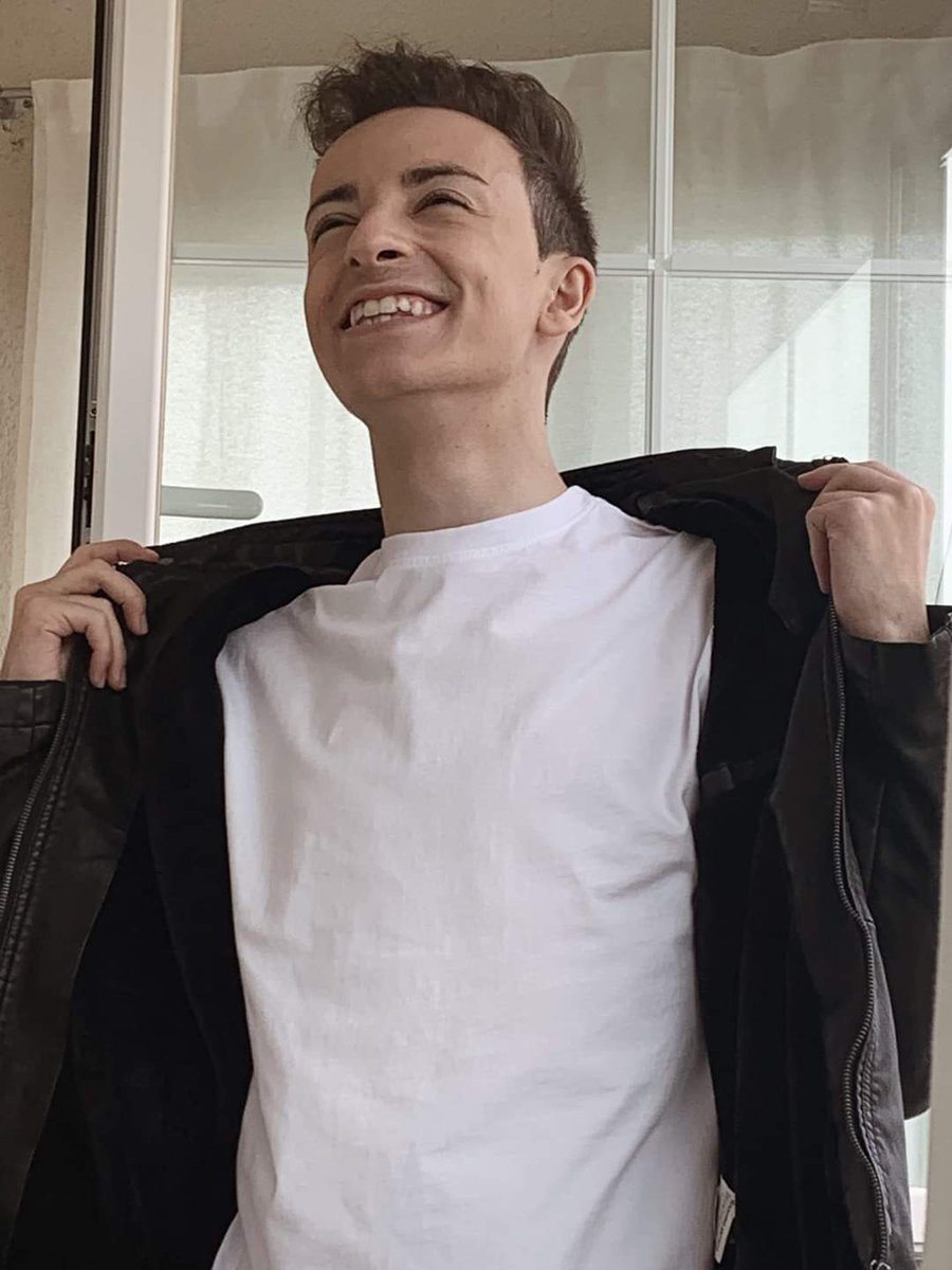 El crecimiento personal es como una inversión, no es cuestión de oportunidad sino de tiempo.

-John C Maxwell -

#frasedeldia #picoftheday #crecimientopersonal #crecimiento #crecer #jonhcmaxwell #tiempo