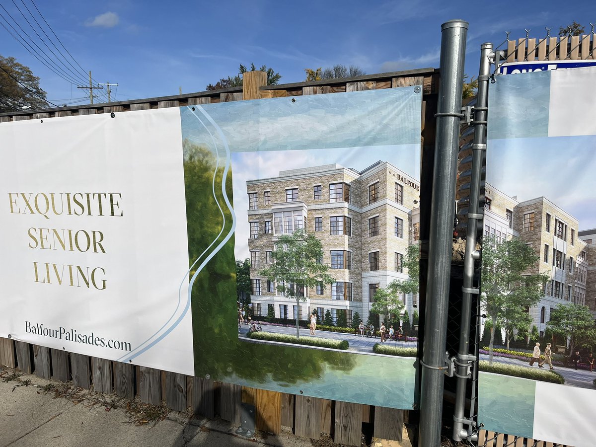 Never ceases to amaze me that the proposal for a Safeway + condos was basically the same size as this