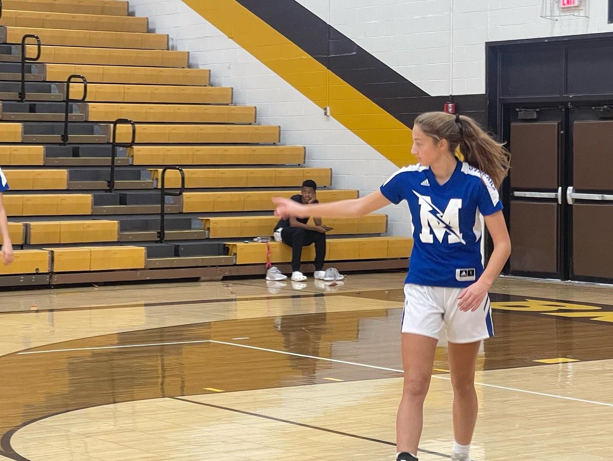 LadyArcs's tweet photo. First game starting #madisonbasketball #alliancebasketball #LABpreview22 #gethere @Dwinters_Coach https://t.co/wdim6DnJ0Z