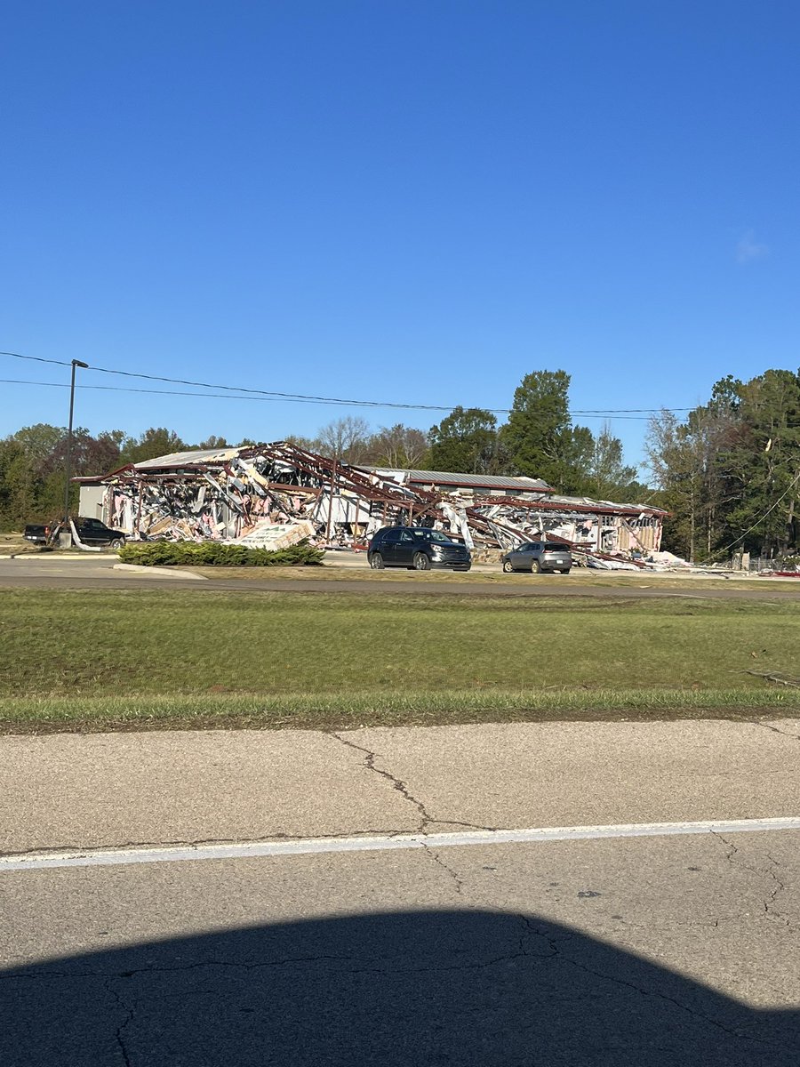 Connor Laiewski on Twitter "NE Lincoln Rd in Idabel, OK took the worst