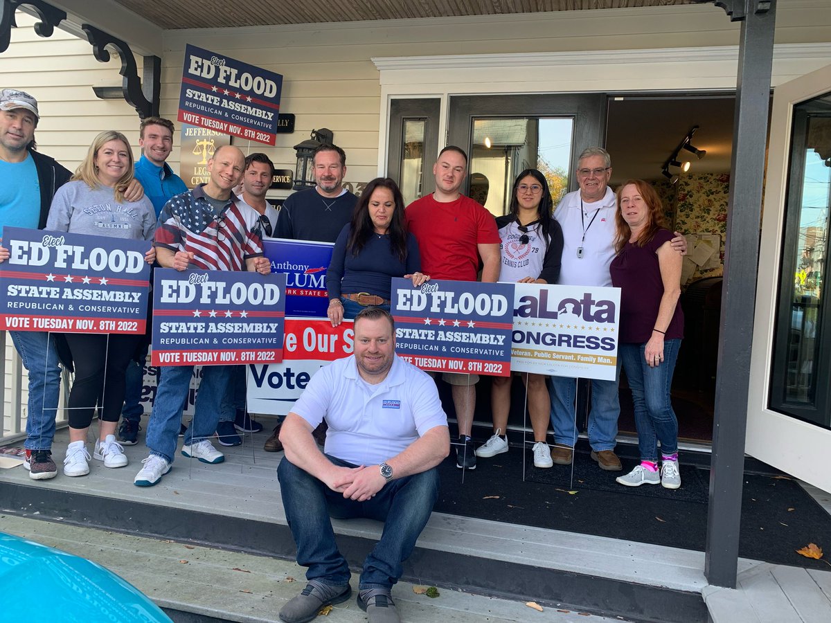 Flood4Assembly's tweet photo. Time to get out the vote with #TeamFlood! https://t.co/iBlFzy0Slt
