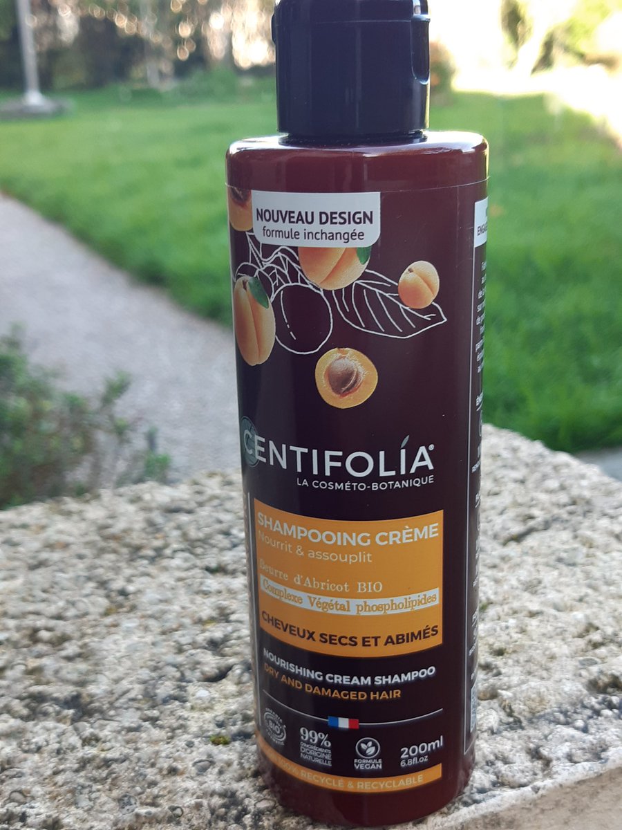 del-phine tweet media