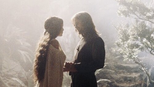 Aragorn & Arwen.