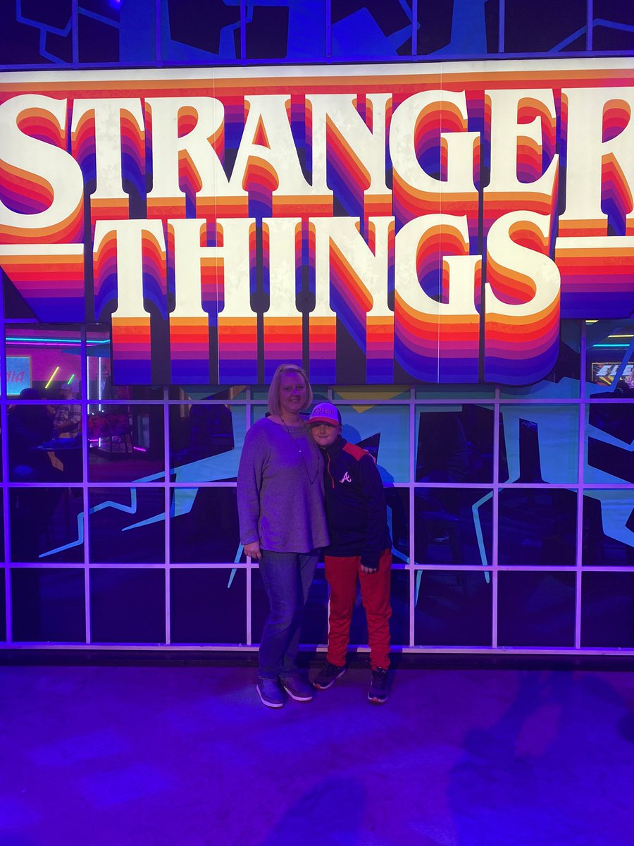 BethPettit79's tweet photo. Had a blast at #strangerthingsexperience https://t.co/DHgHGD2rSx