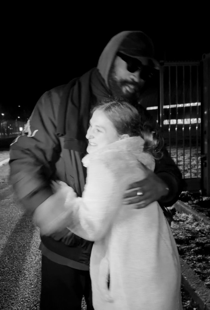 ❦✦♡➳❧✭ tweet media