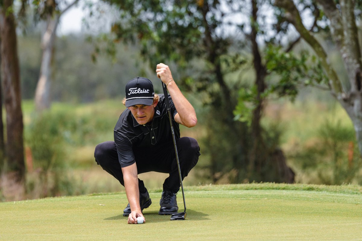 Score check <a href="/NudgeeGolfClub1/">Nudgee Golf Club</a> | #QldPGA 🫣

1. Jak Carter (-6)
T2. <a href="/justinwazza/">Justin Warren</a> (-4) 
T2. Lachy Barker
T4. <a href="/aaronjwilkin/">Aaron Wilkin</a> (-3)
T4. <a href="/danielgale96/">Daniel Gale</a>
T4. <a href="/johnlyras96/">John Lyras</a> 
T7. <a href="/Bbecker1992/">Braden Becker</a> (-2)
T7. Jack Thompson

Full leaderboard: bit.ly/3EMEzgv