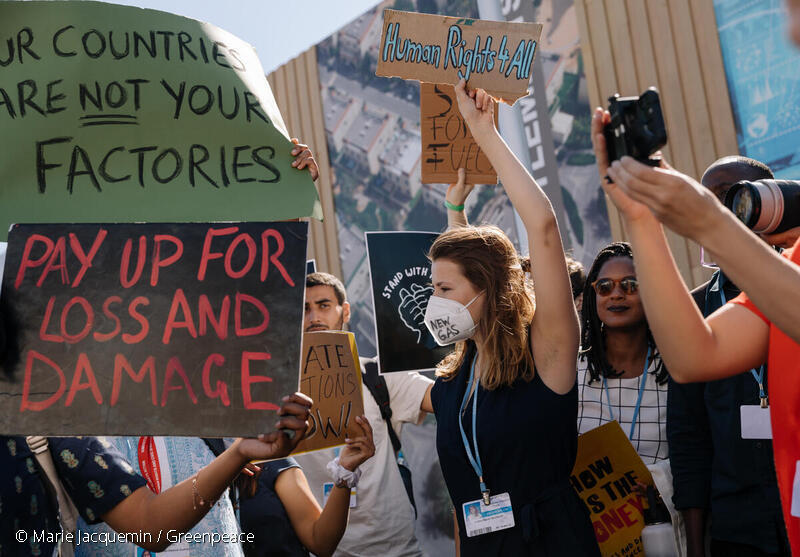 #COP27 has ended and whilst not all has been achieved, Greenpeace welcomes the COP27 agreement to establish a Loss and Damage Finance Fund🧵 (1/8)