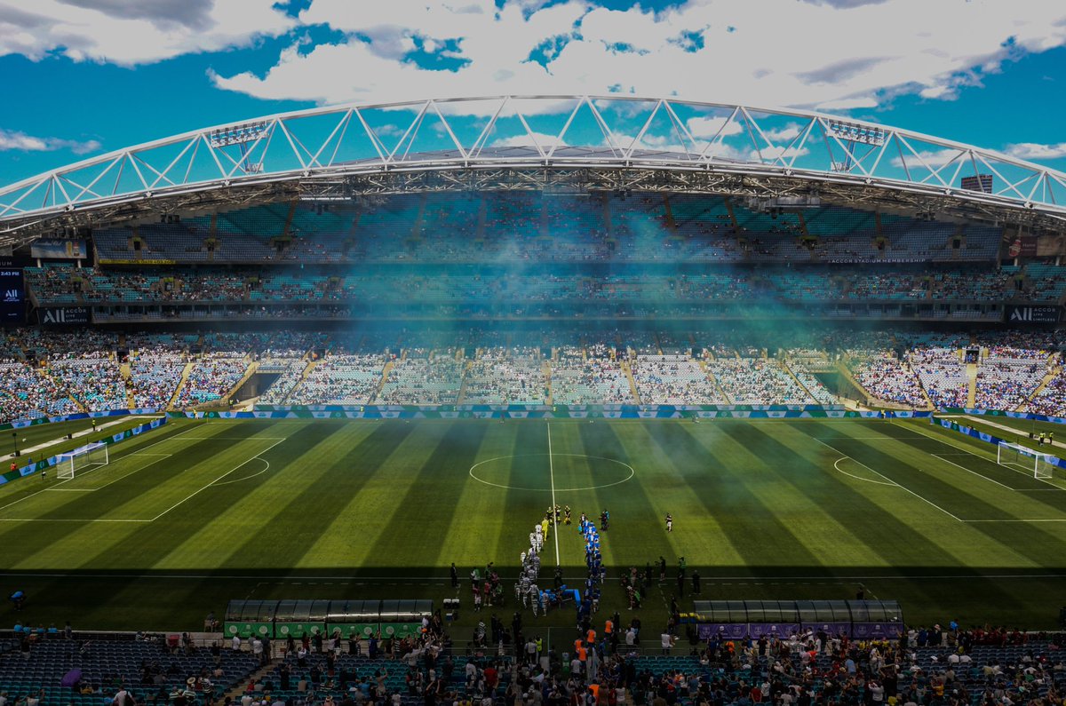 Thank you to the 41,121 fans who brought the colour, energy and excitement to #CELEVE at #AccorStadium today. 

You lit up the #SydneySuperCup Green & Blue 😍

@All @TEGSport @destinationnsw @CelticFC @Everton 

#AccorLiveLimitless #FeelNewSydney #FeelNSW #CelticFC #EFC