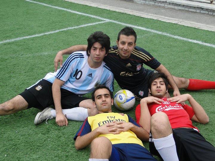 szamanzadeh's tweet photo. محمد مختاری
کشته شده در تاریخ 15 فوریه 2011 (جنبش سبز)
22 ساله
طرفدار تیم ملی آرژانتین
/25
#SayTheirNames https://t.co/LG7FdKmfnx