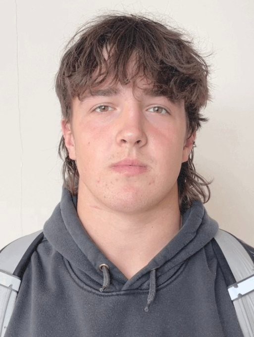 2022 Super State 9th DL
Logan Holtmeyer, Papillion-LaVista

An absolute machine coming off the edge, he showed what he could do in that opening round playoff game against Westside. Dual sport football and elite wrestler. It's a pleasure to watch him compete. Violent player!